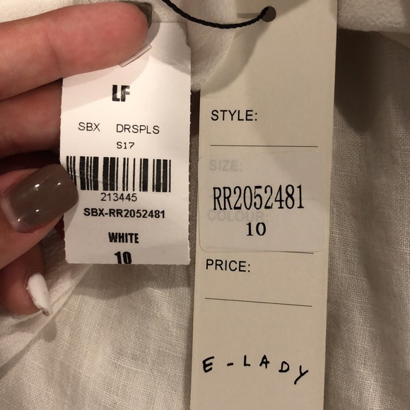LF stores, E-LADY romper NWT - Picture 3 of 5